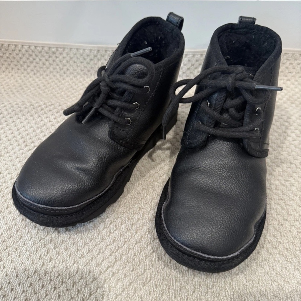 UGG Black Shearling-Lined Lace-Up Sneaker